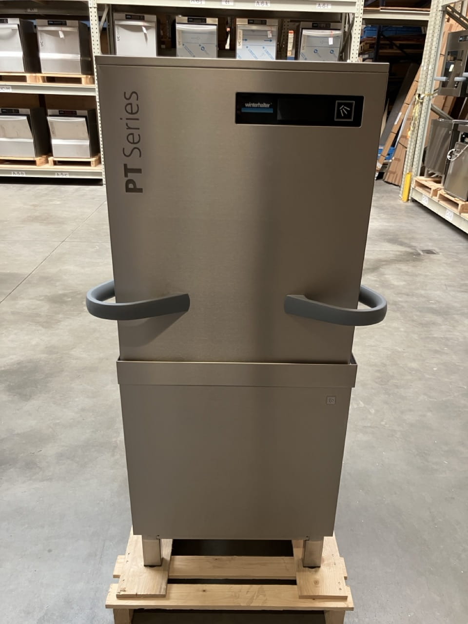 Winterhalter PT-M EnergyLight Haubenspülmaschine 2024 - Messe‑/Ausstellungsmaschine