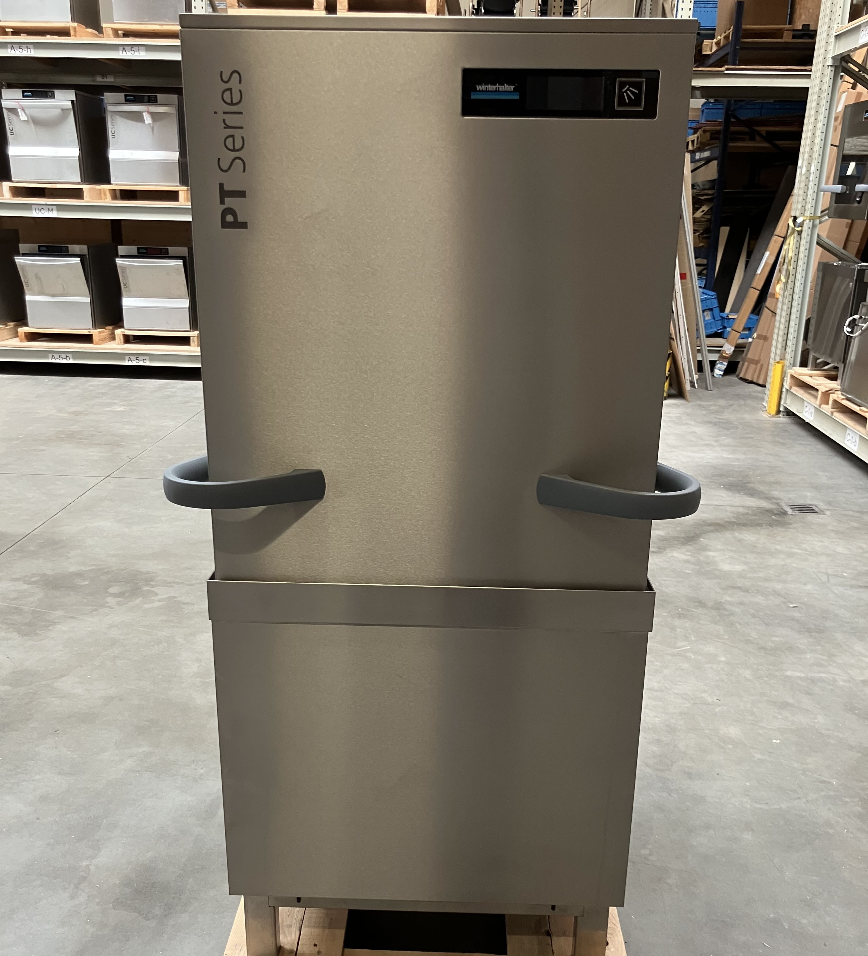 Winterhalter PT-XL EnergyPlus Haubenspülmaschine 2021 - Messe‑/Ausstellungsmaschine