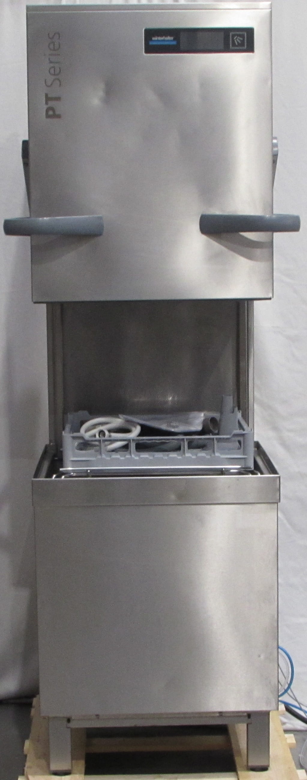 Winterhalter PT-M EnergyPlus Haubenspülmaschine 2021